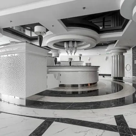 Apartment Hanza Tower Gold-24 Exclusive Jacussi & Sauna & Pool *